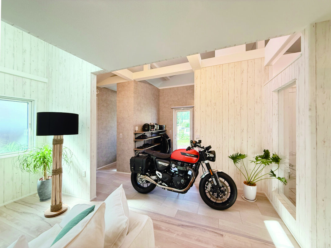 バイクのインナーガレージ